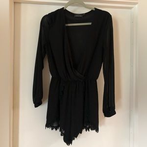ASTR Romper Size M
